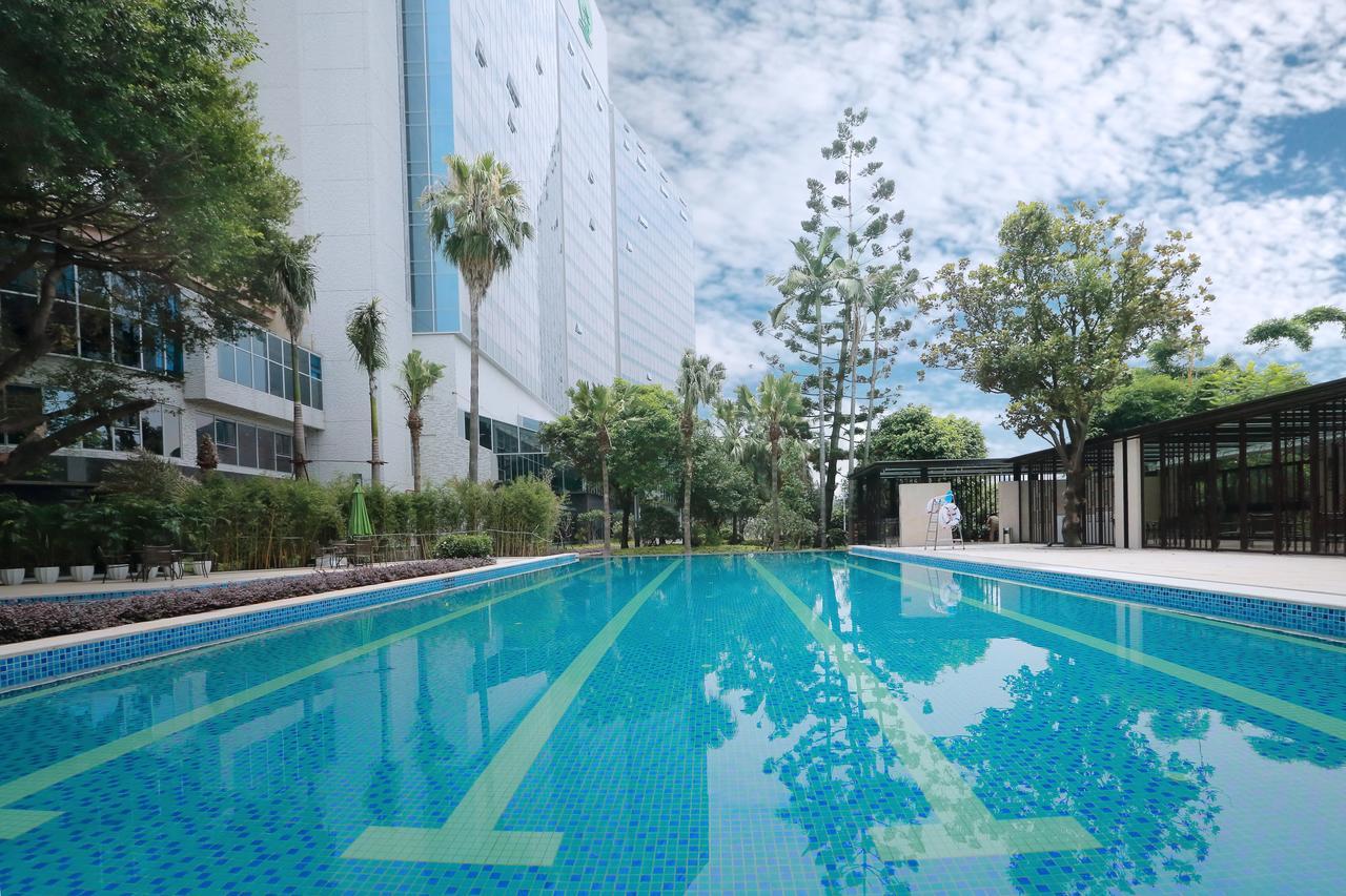 Fuzhou Lakeside Hotel Exterior photo