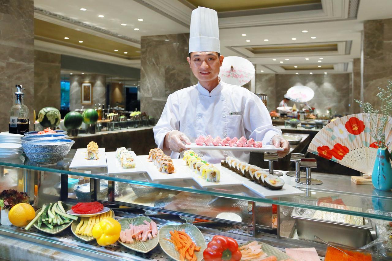 Fuzhou Lakeside Hotel Exterior photo