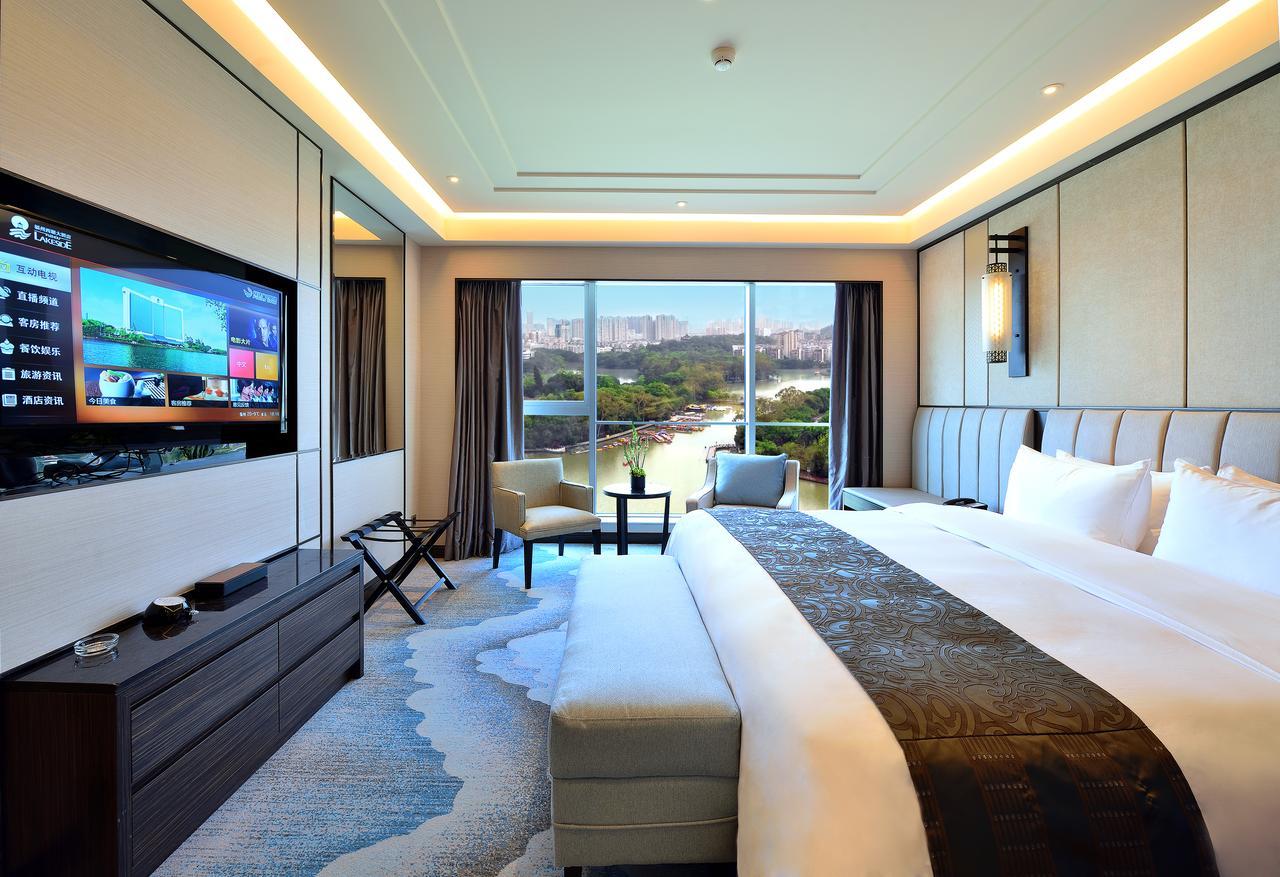 Fuzhou Lakeside Hotel Exterior photo